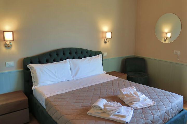 Room 29 of 68