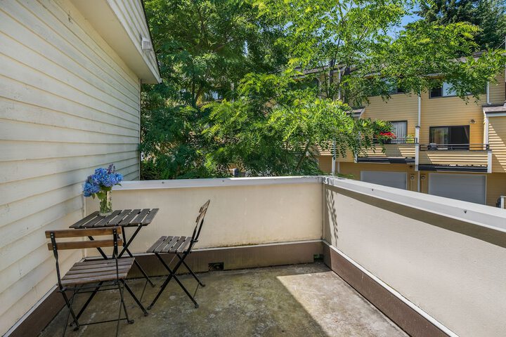 Terrace/Patio 12 of 12