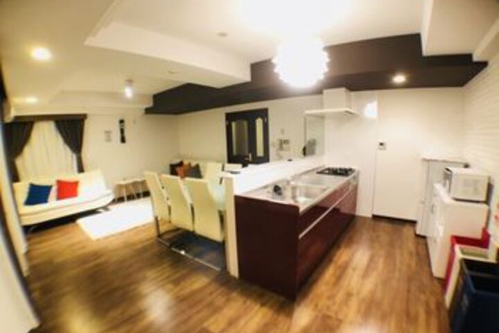 Room 93 of 115