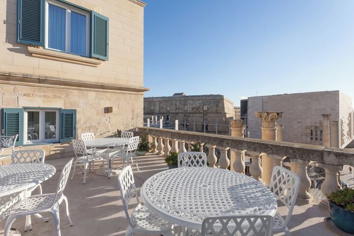 Terrace/Patio 76 of 78
