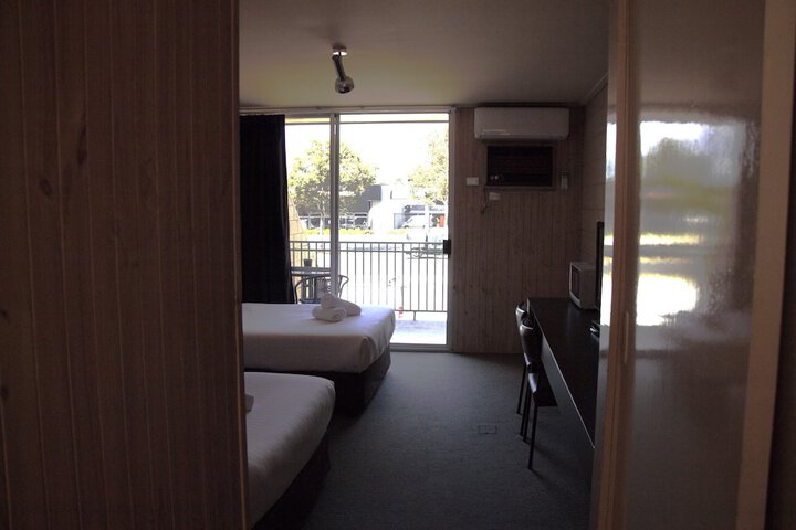 Room 7 of 59