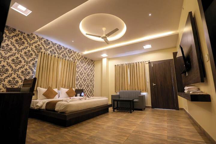 Room 10 of 64