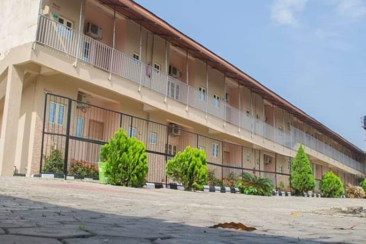Classicus Inn Hotel