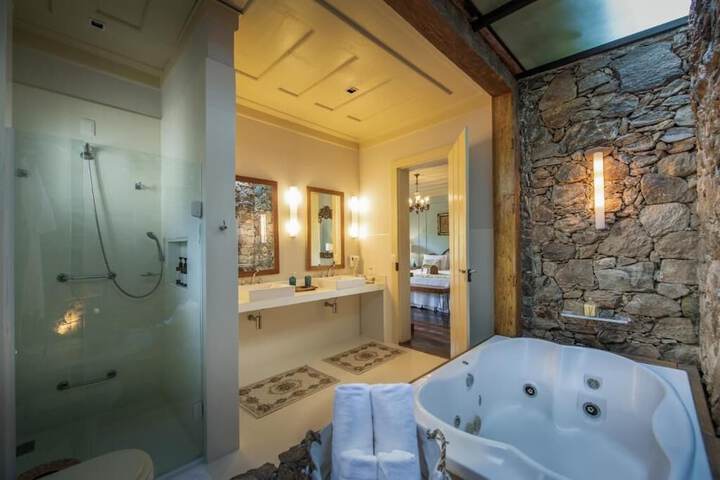 Room 16 of 29