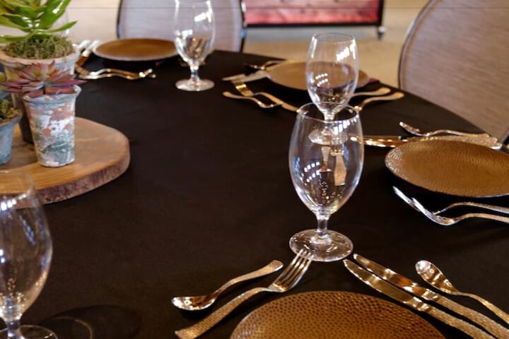 Banquet hall