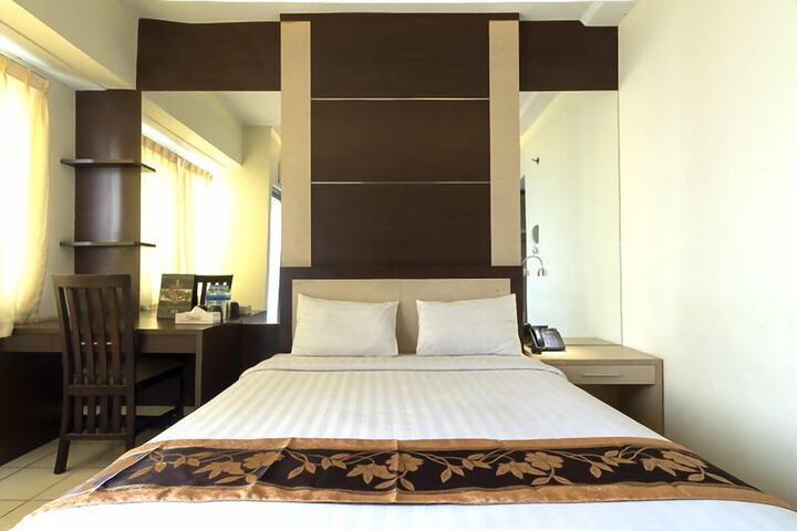 Room 4 of 21