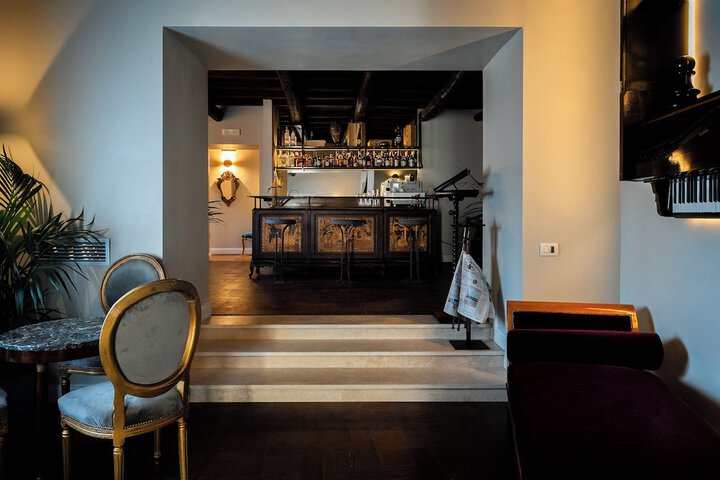 Hotel Interior 10 of 120