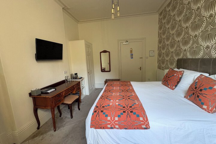 Room 29 of 104