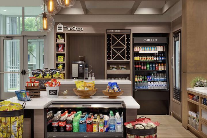 Snack bar