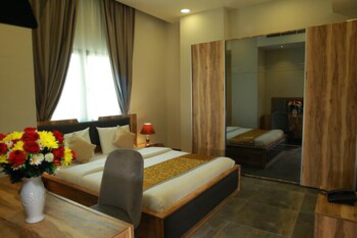 Room 25 of 26