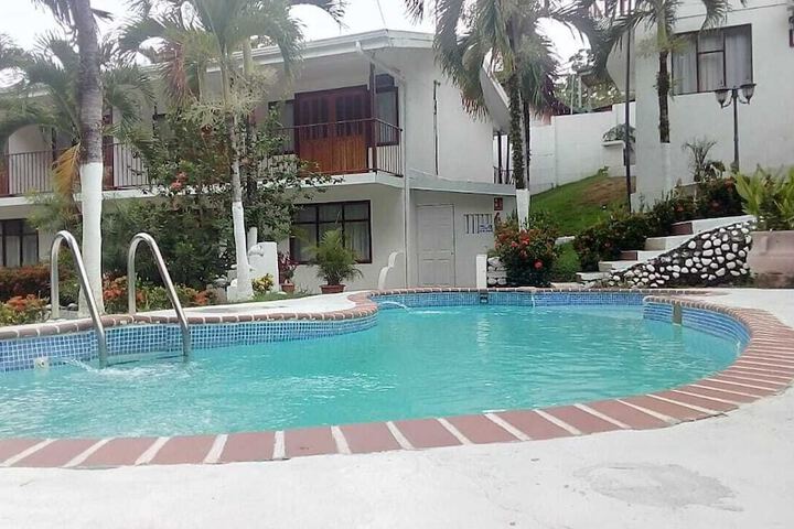 Pool 12 of 17