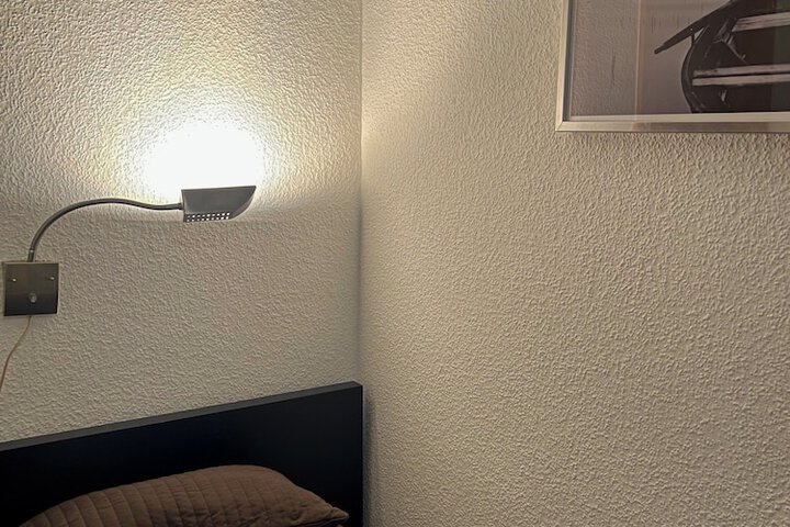 Room 38 of 169