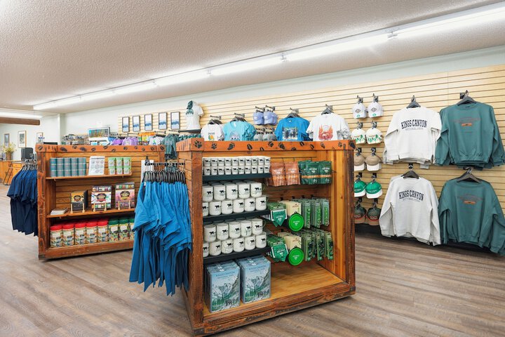 Gift Shop 9 of 15