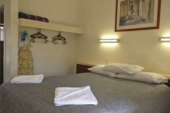 Room 7 of 35