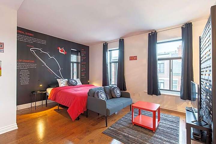 The Grand Prix Suite in the heart of MTL - M11 Rentals