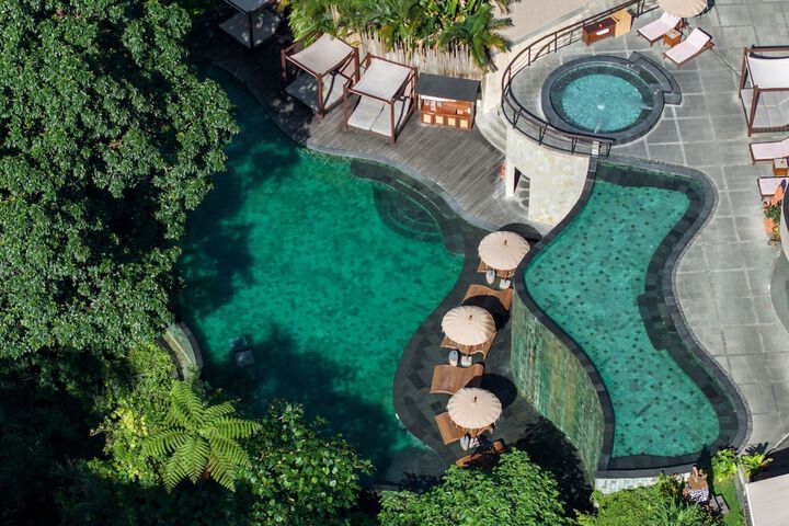 Pool 83 of 167