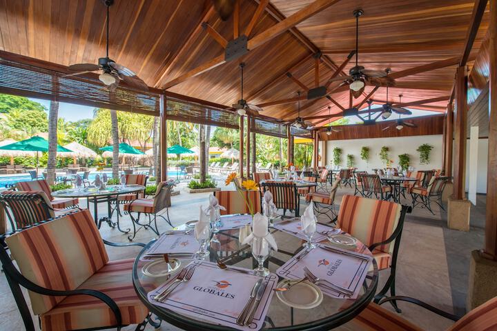 Dining Photos