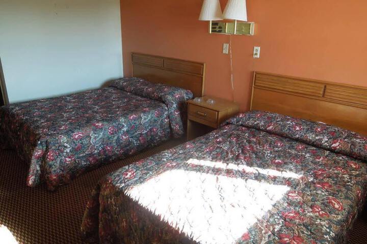 Image of COACHS INN