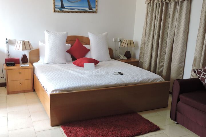 Room 8 of 47