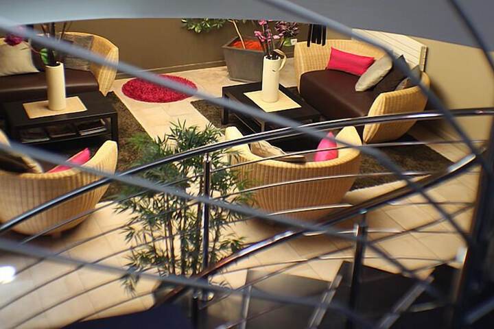 Hotel Lobby