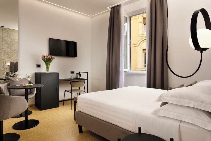 Room 42 of 68