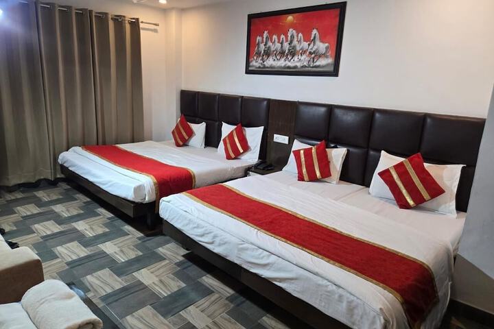 Room 2 of 21