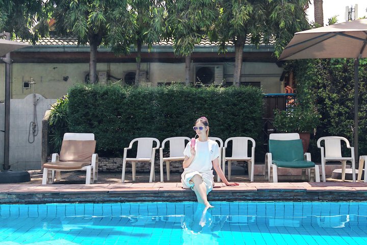 Pool 104 of 127