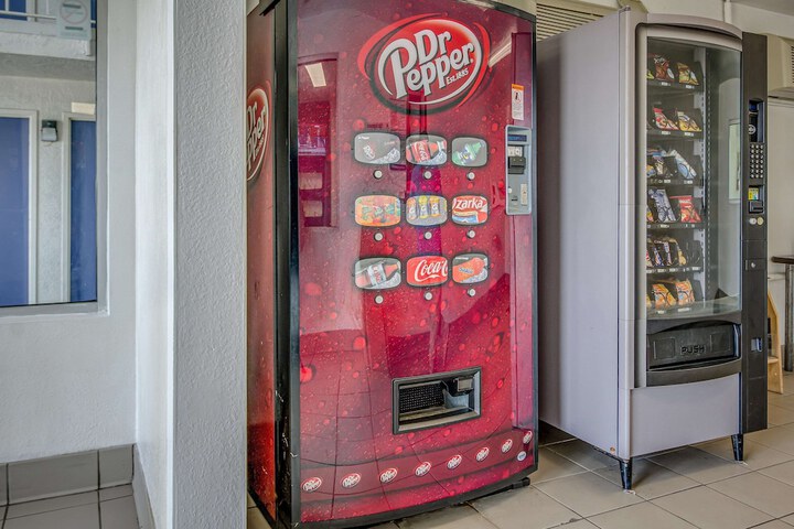 Vending machine