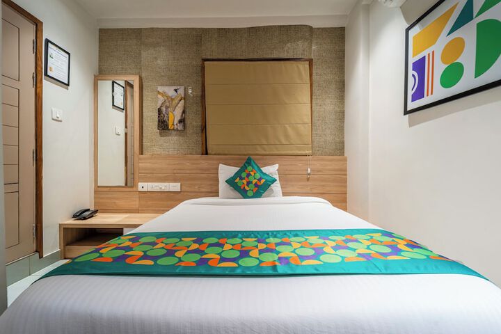 Room 8 of 29