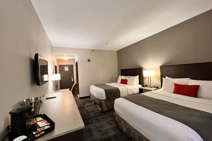 Room 16 of 46