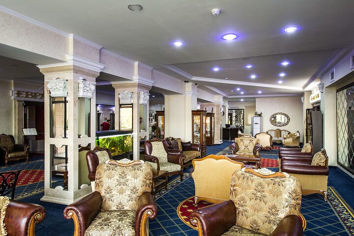 Hotel Interior 7 of 38