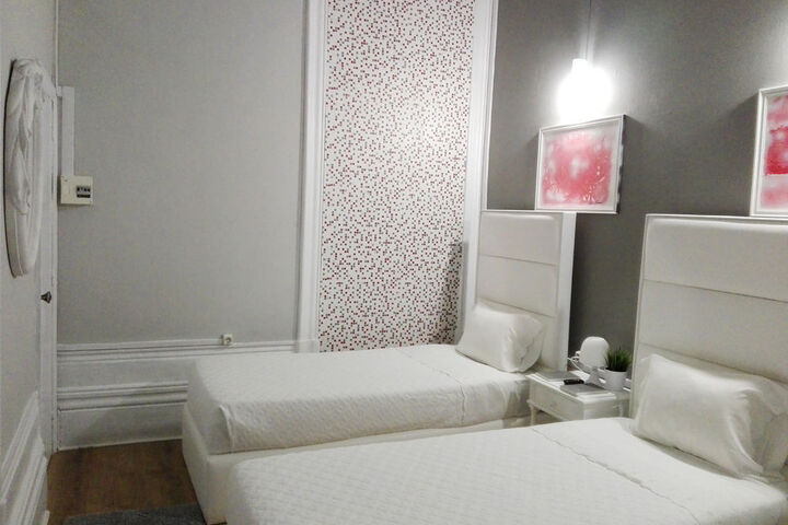 Room 14 of 29