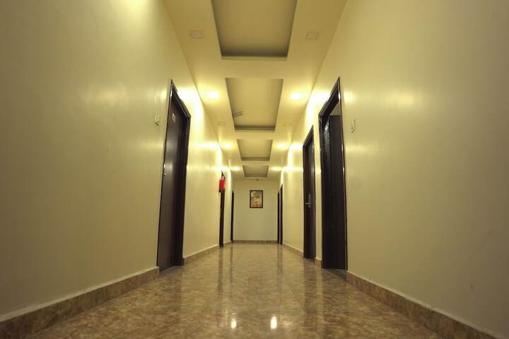 Room 16 of 24