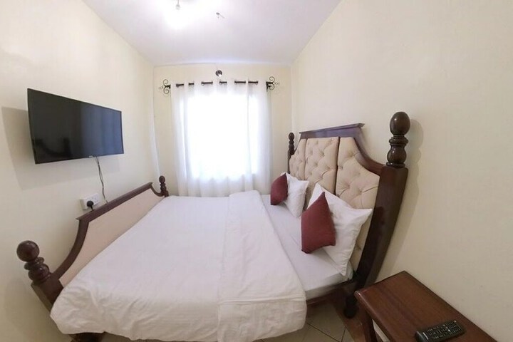 Room 7 of 44