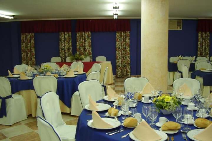 Ballroom/Hall 54 of 62