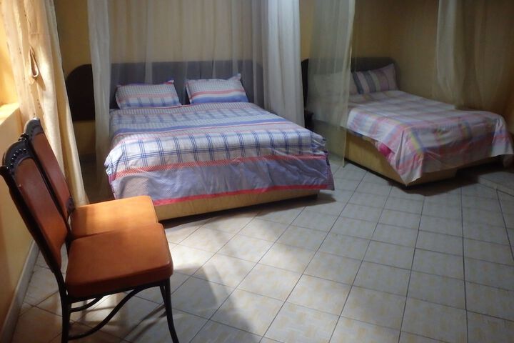 Room 7 of 27