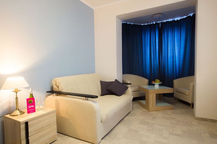 Room 12 of 17