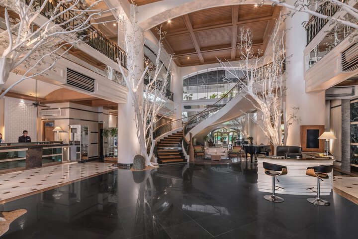 Lobby Entry