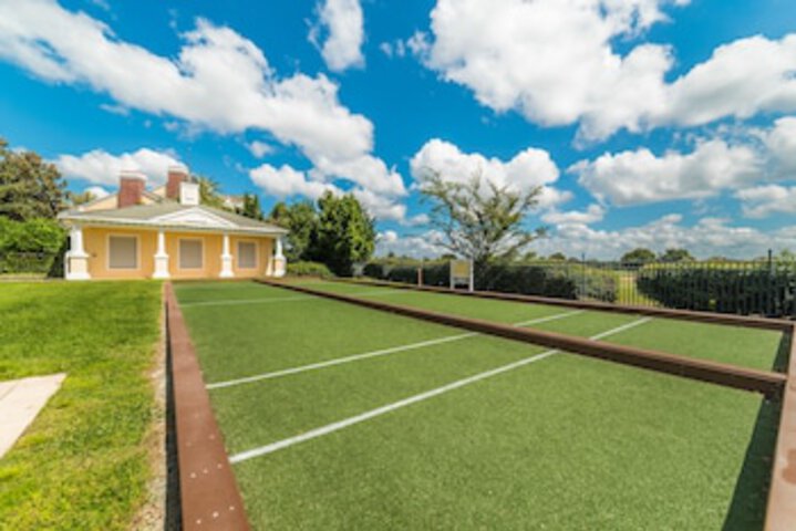 Hotel Exterior 118 of 141