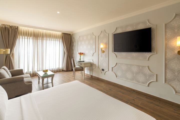 Room 7 of 21