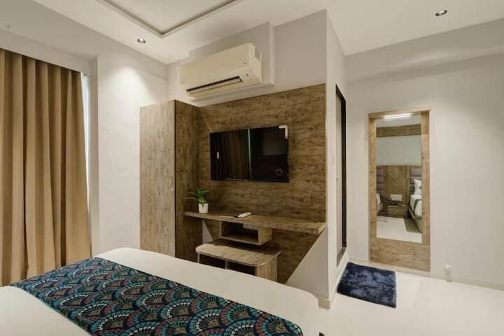 Room 10 of 39