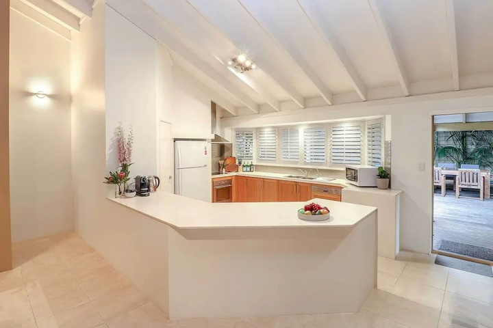 Seabreeze House