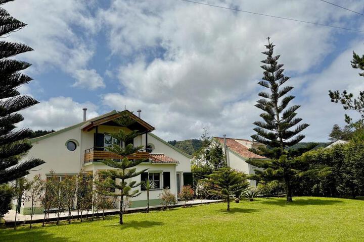 Casa dos Netos - Garden & Lake III (Sete Cidades)