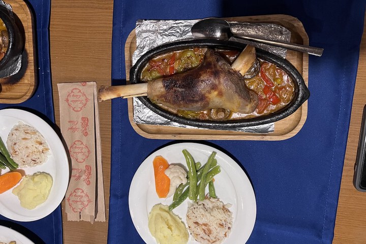 Dining 29 of 89
