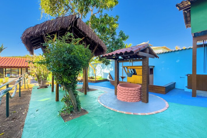 Children's play area - outdoor