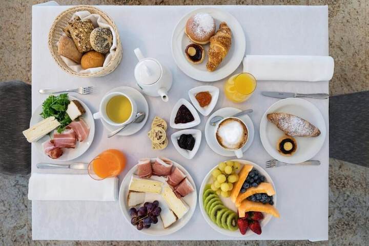 Breakfast/Coffee Service 51 of 66