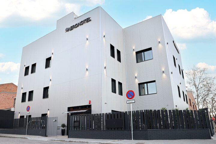 Exterior of AEROHOTEL BARCELONA AEROPUERTO