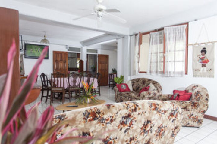 Roseau Valley Hotel