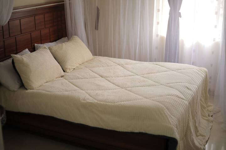 Room 12 of 20
