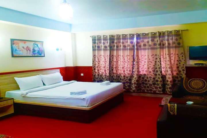 Room 22 of 43